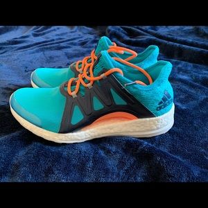 ADIDAS PURE BOOST X (W) 6.5
